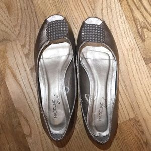 MADELINE • Metallic Taupe Ballet Flats Sz 7